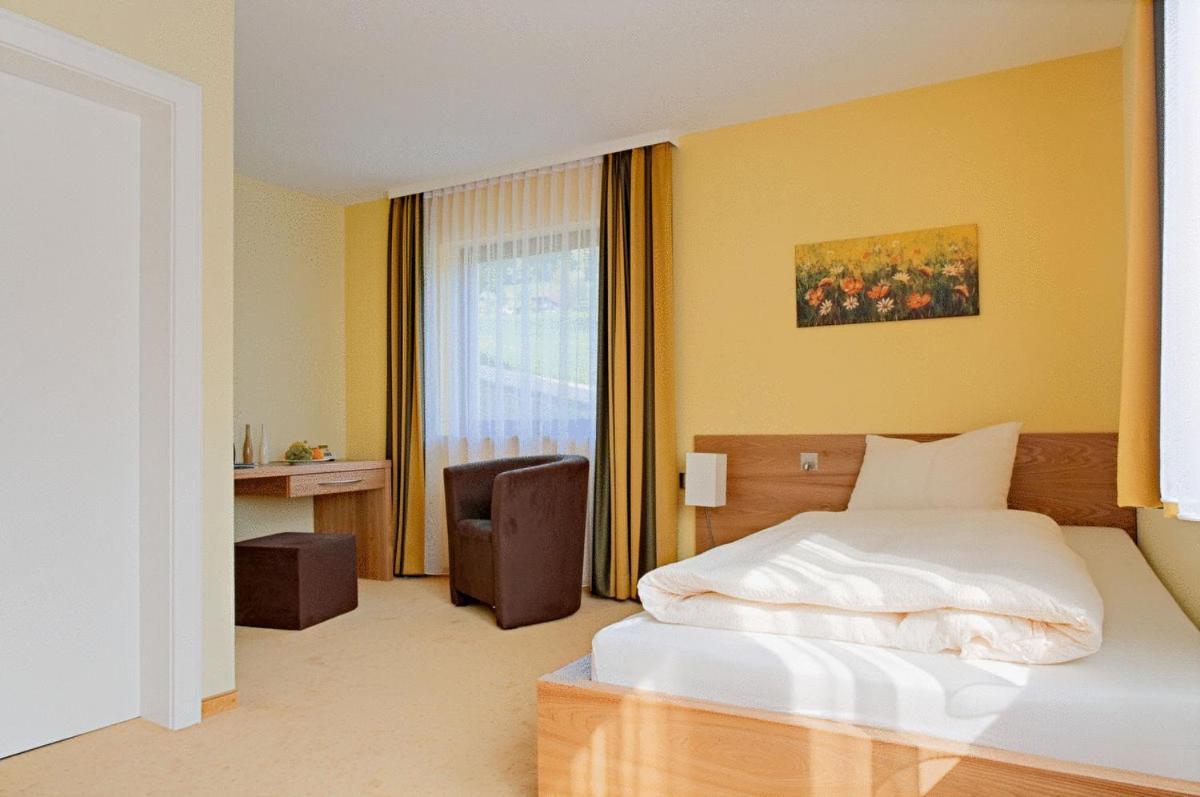 Hotel Fuxxbau Fischerbach Exteriör bild